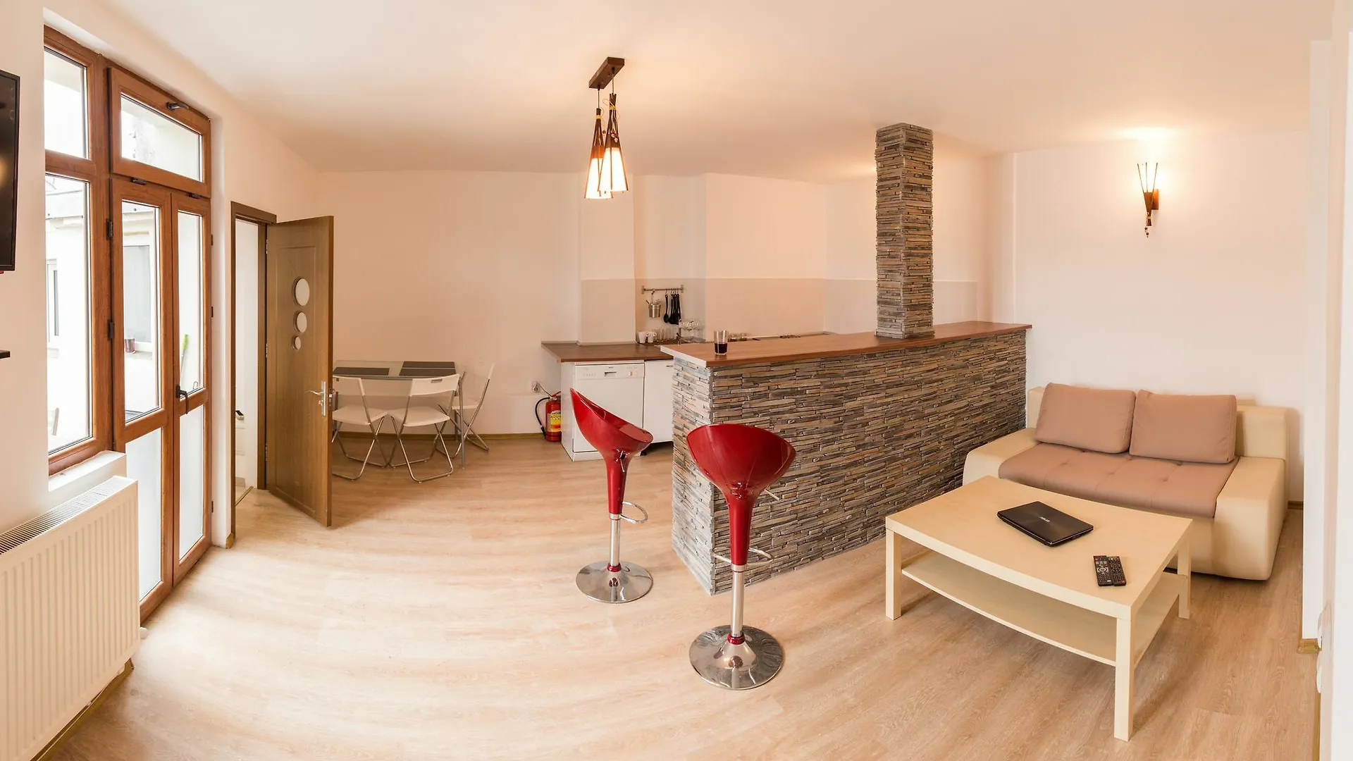 Spacious Ultracentral Apartment Old City Bucharest Romania