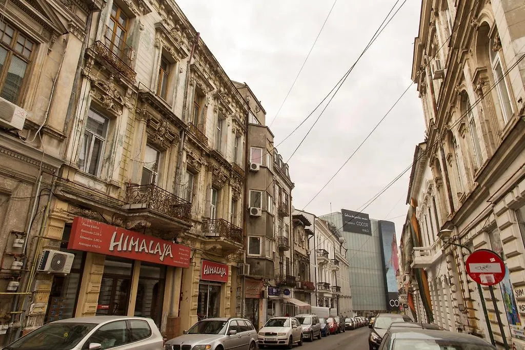Spacious Ultracentral Apartment Old City Bucharest